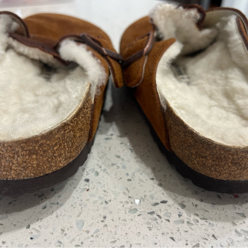 Birkenstock NEW Tan/Brown Suede Shearling Bosten Clogs sz 39 Sz 7.5 Women’s - Picture 12 of 16